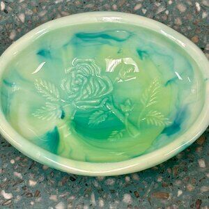 vintage Avon "Victoriana" jadeite swirl milk glass soap dish from early 1970s